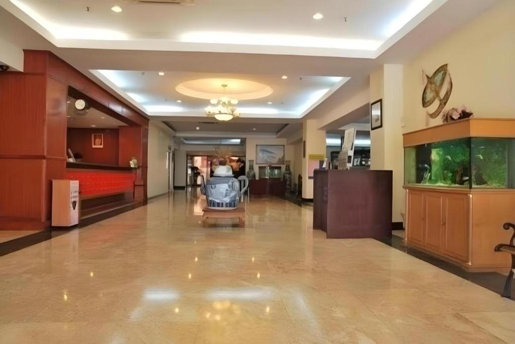 Klang Histana Hotel Exterior photo